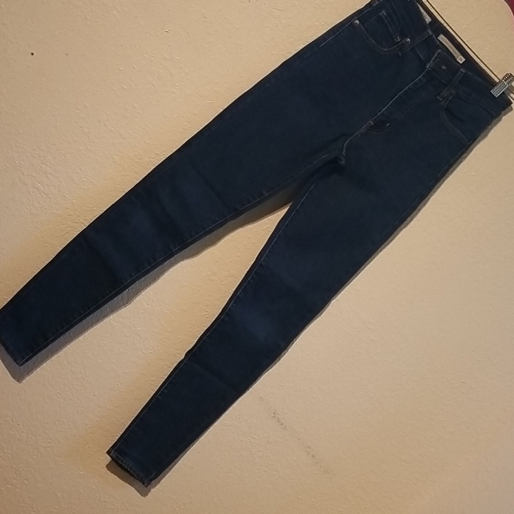 Levi's mile high super skinny Jean's 26